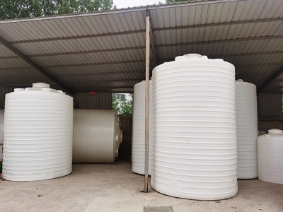 江苏医药行业PE水箱应用案例